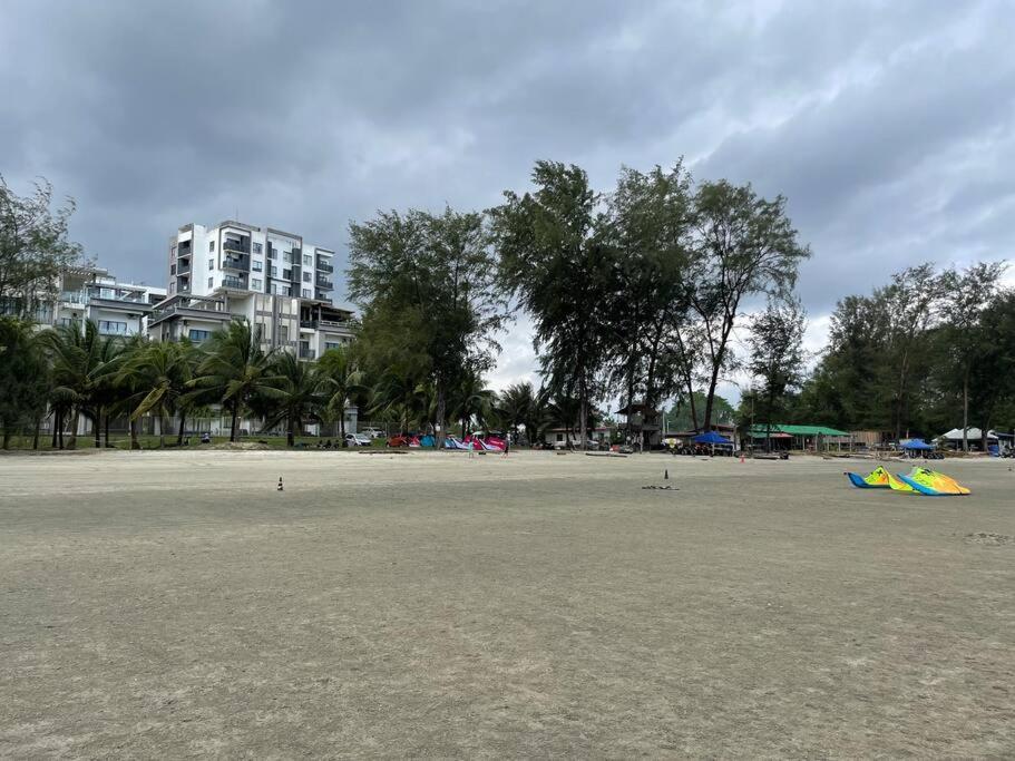 Kuantan Getaway Waterpark And Beach Esterno foto